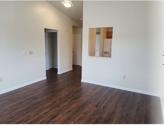 the resdences 834 oak living room