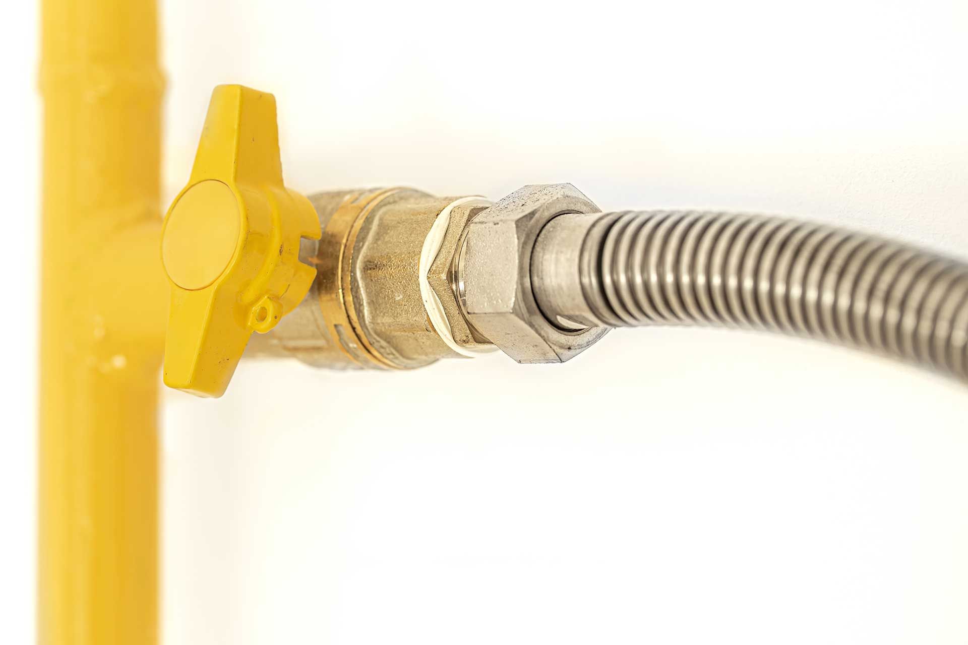 How to Repair a Leaking Gas Line in Your Home
