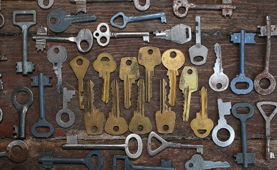 Phot of many keys
