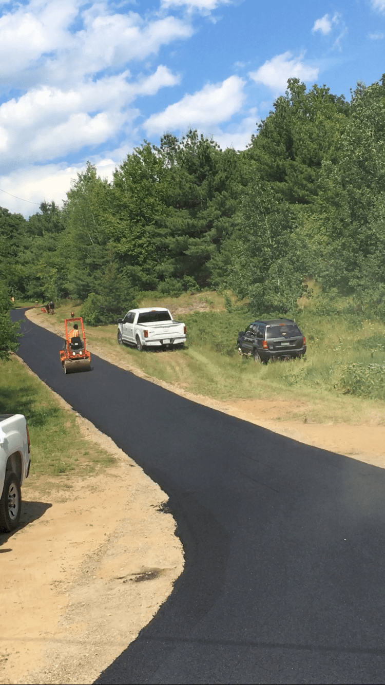 country road - Driveway Contractors & Construction in Middleboro, MA