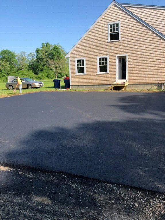 Asphalt Paving Contractors—Driveway Sealing Middleboro, Massachusetts