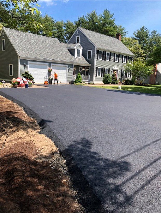 Driveway sealing — Middleboro, Massachusetts