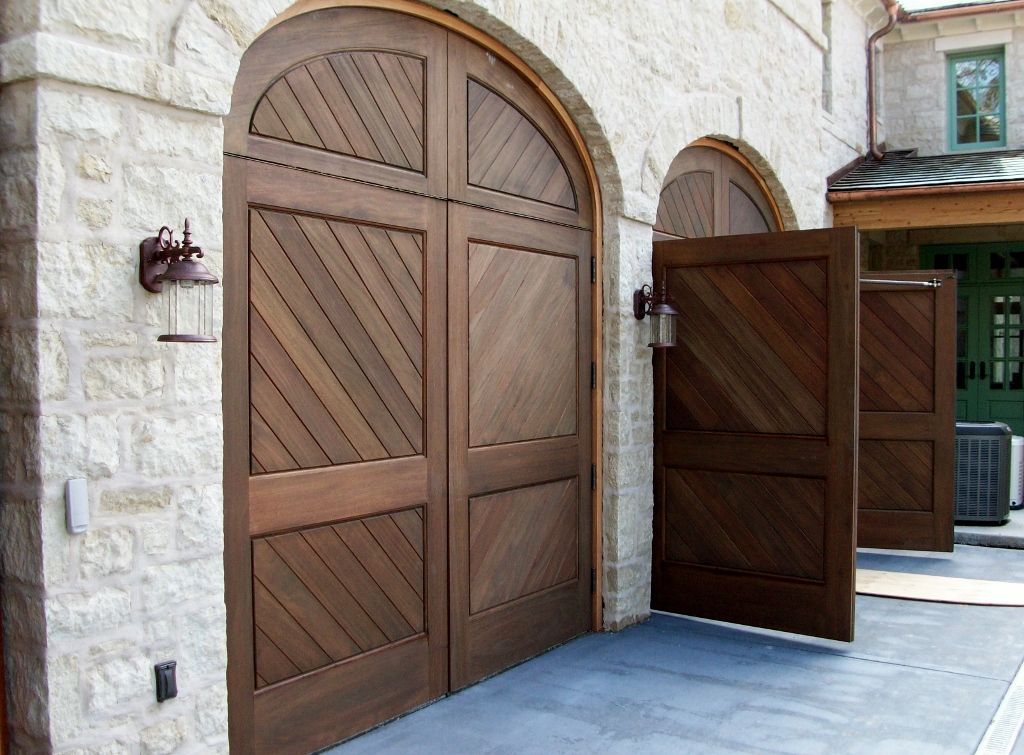 Kerr Millwork Garage Doors