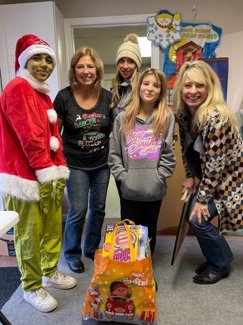 Mentor Me annual holiday party