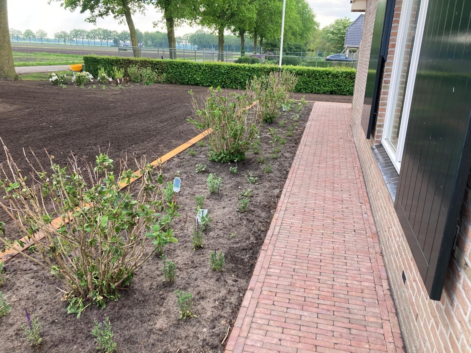 Tuinaanleg in Heemserveen