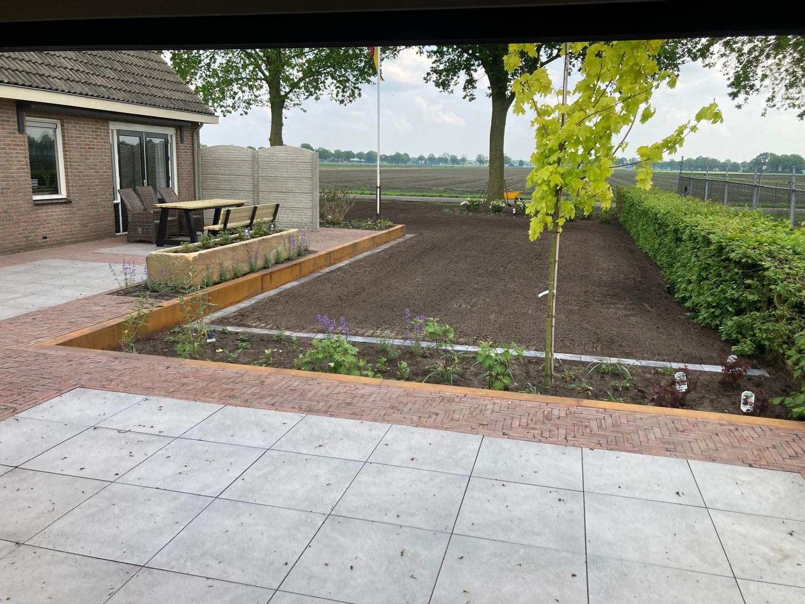 Tuinaanleg in Heemserveen