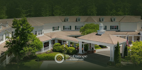 The outside view of The Cottage at Litchfield Hills