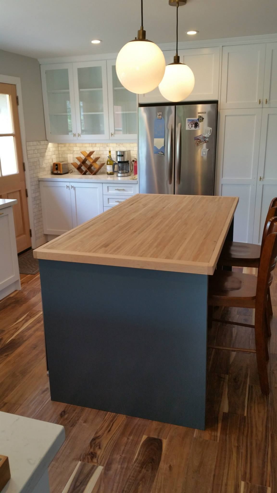 Counter Table With Two Lamps Overhead - San Diego, CA - Acadia Design & Construction