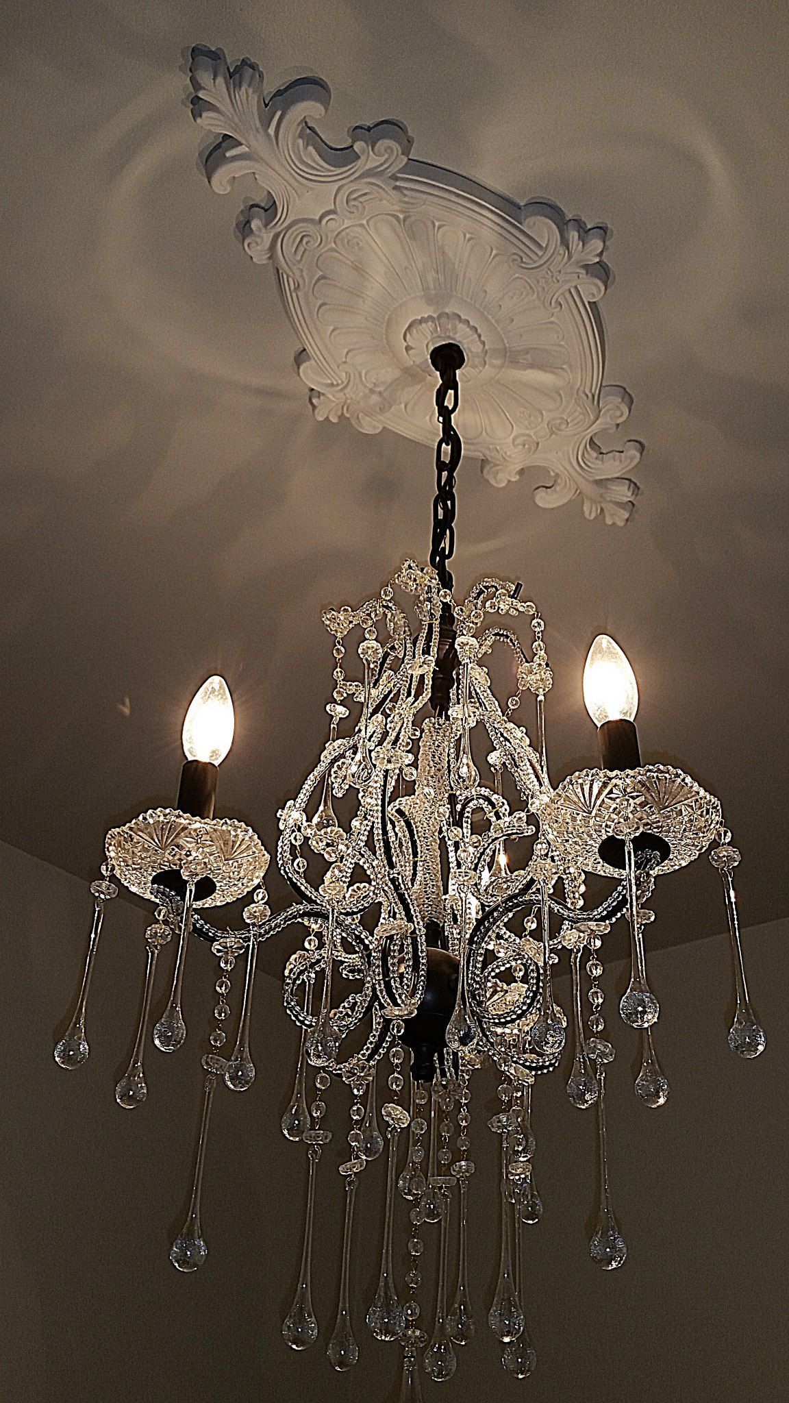 A Chandelier - San Diego, CA - Acadia Design & Construction