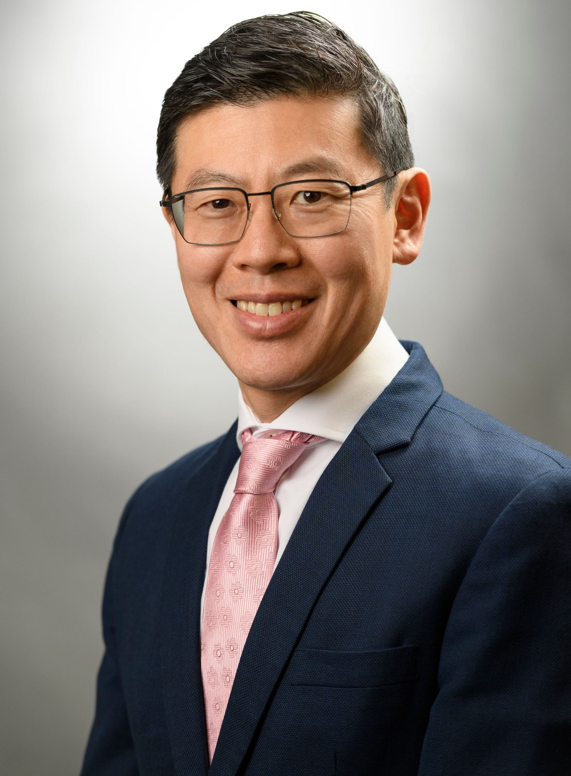 Dr James Wong