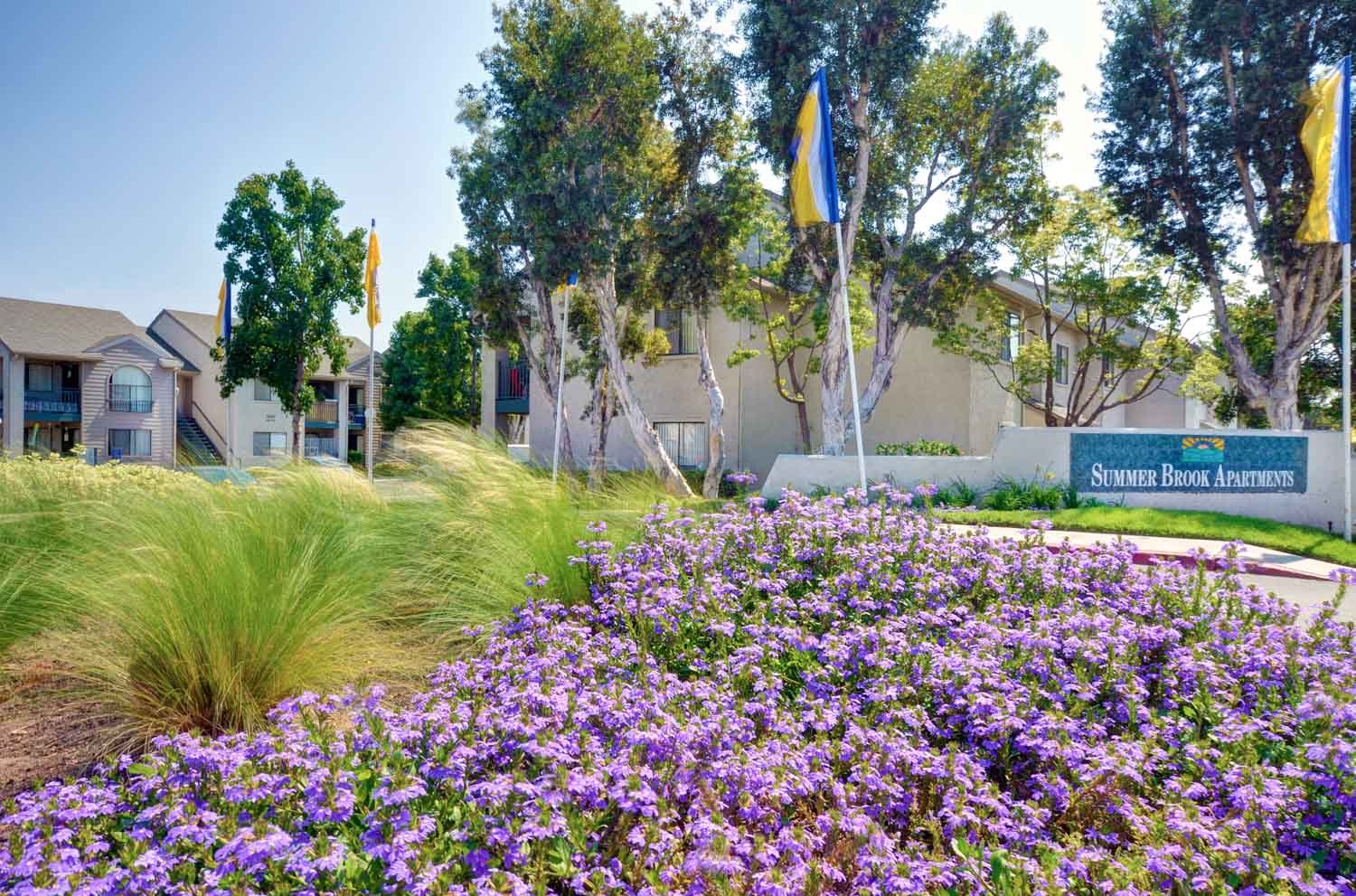 Landscaping | Summer Brook Apartments