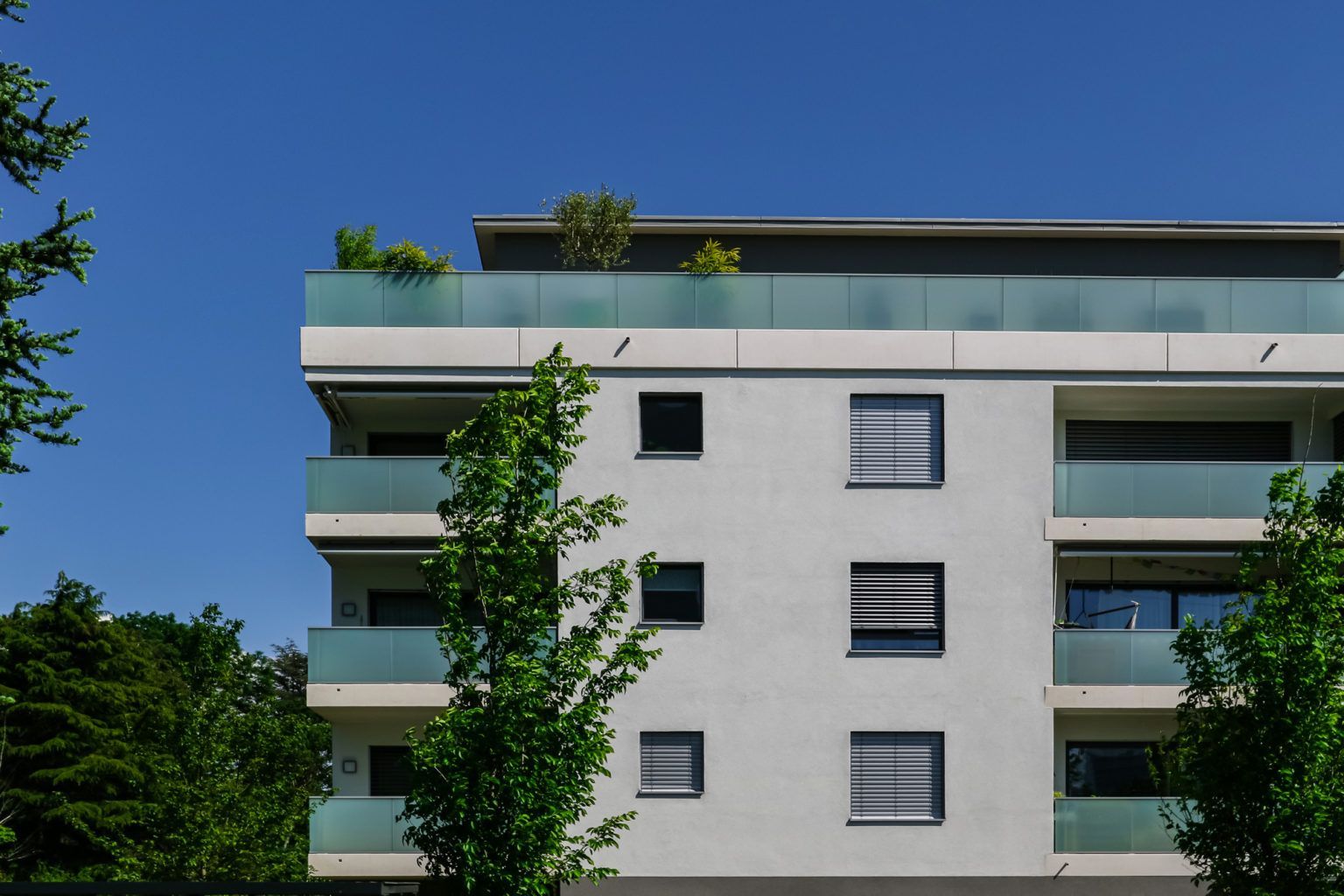 Installation sanitaire immeuble neuf