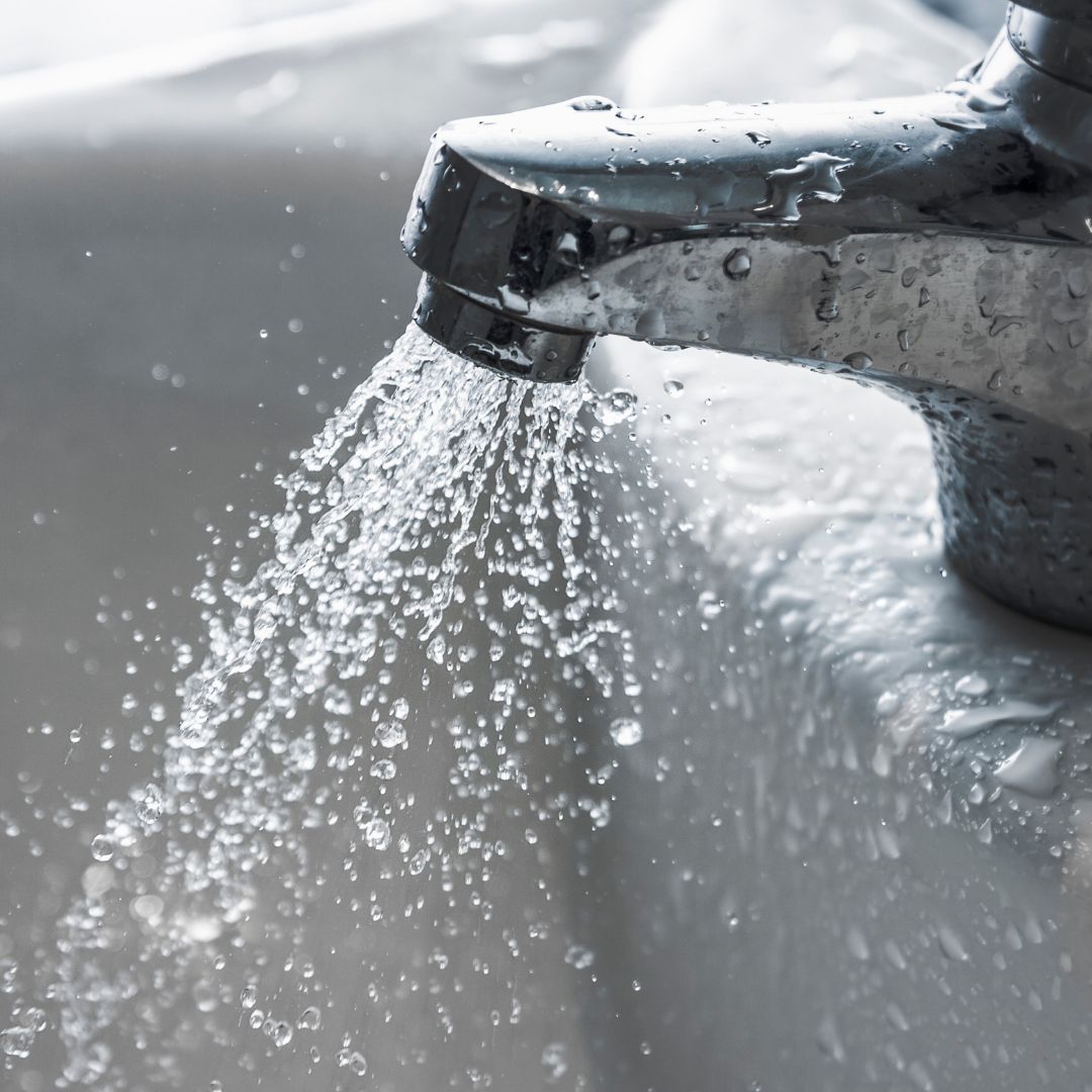 DÉPANNAGES & URGENCES plombier Artsanit