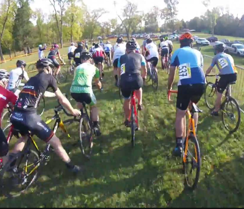 Dillon Rocks racers through rock garden.