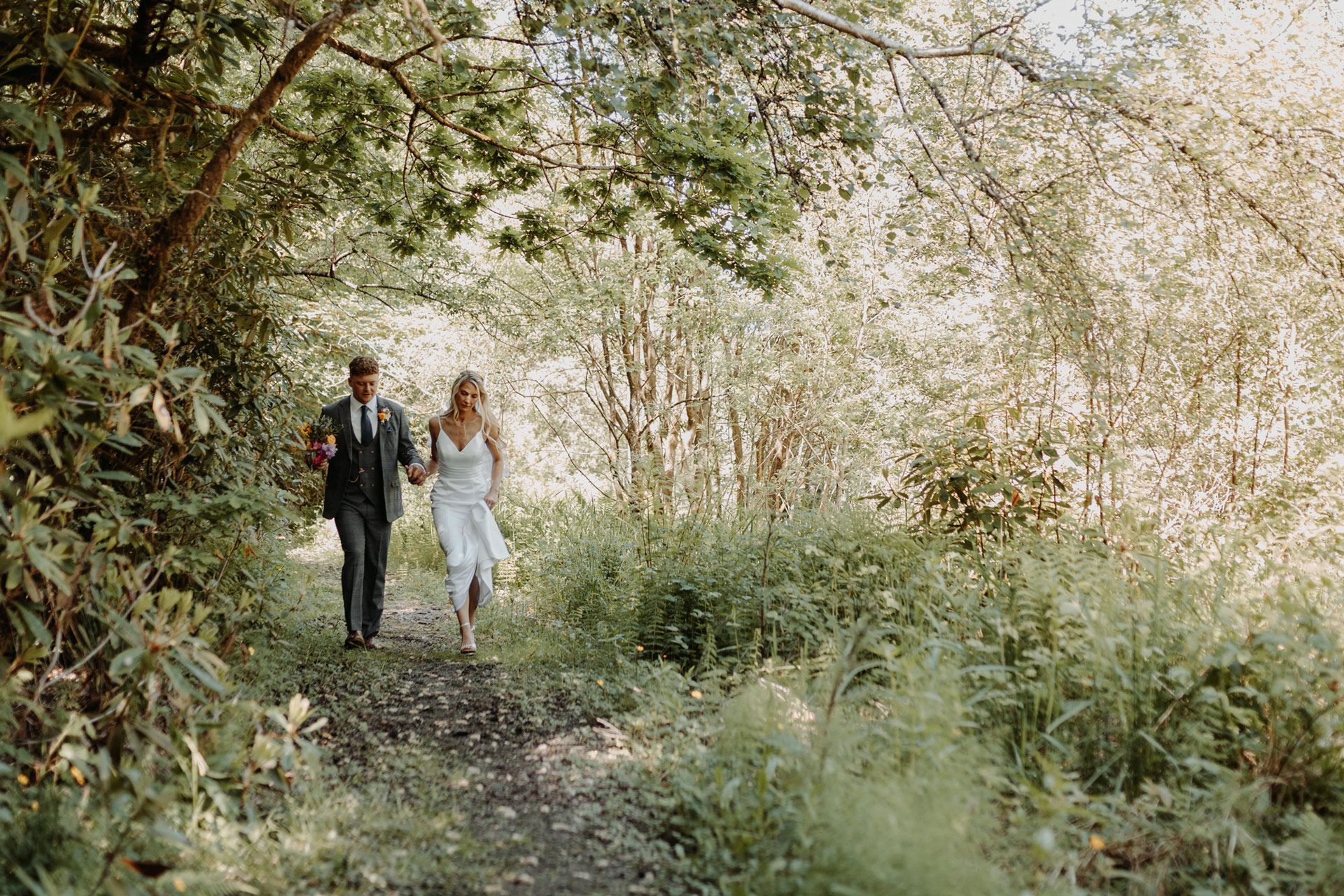 Lancashire Wedding Photographer Natural Candid Lee Parkinson