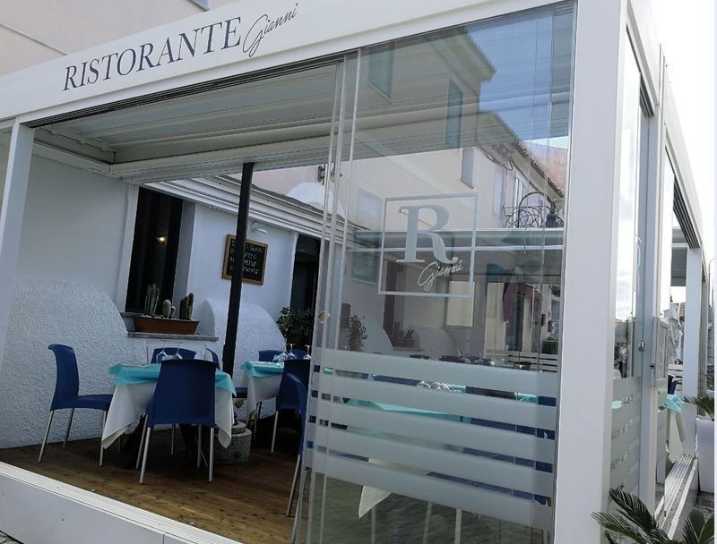 ingresso del ristorante