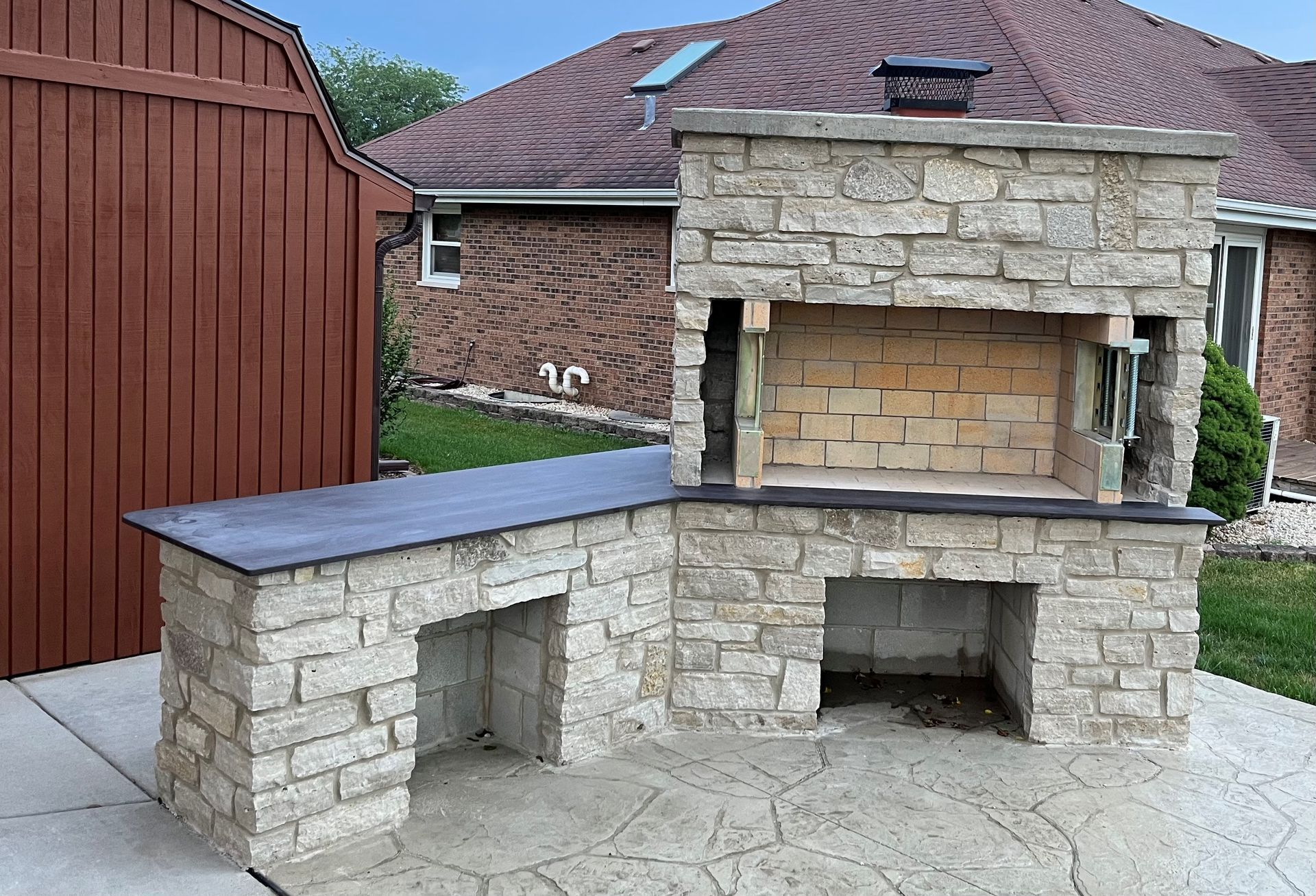 Out door stone kitchen build in Frankfort, IL. Out door stone kitchen build in Frankfort, IL.