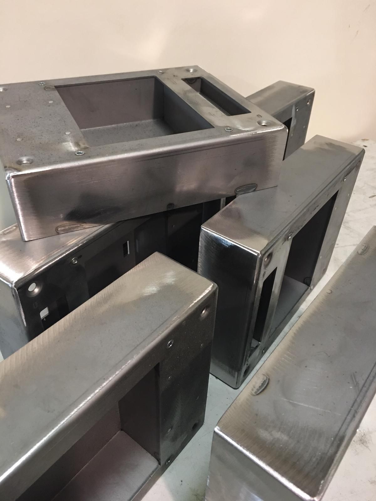 immagine di pezzi di metallo