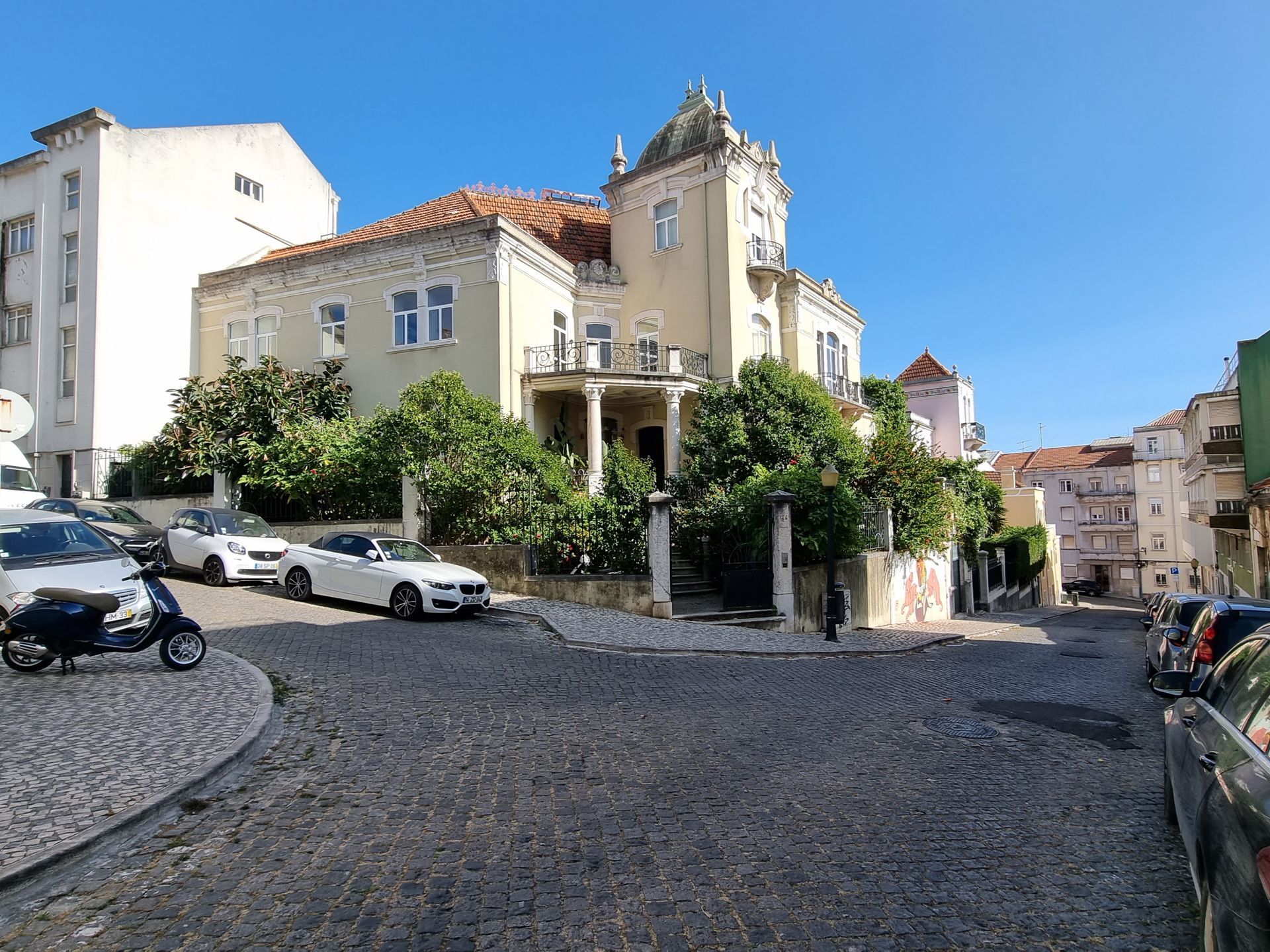  Guesthouse Cheese & Wine Lapa - Lisbon- Photo by: @lietecoutoquintal