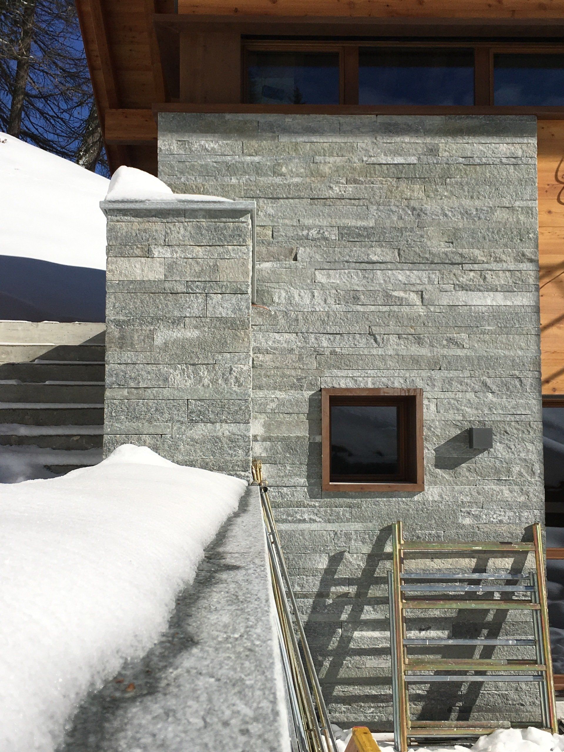 fenêtre de chalet de luxe