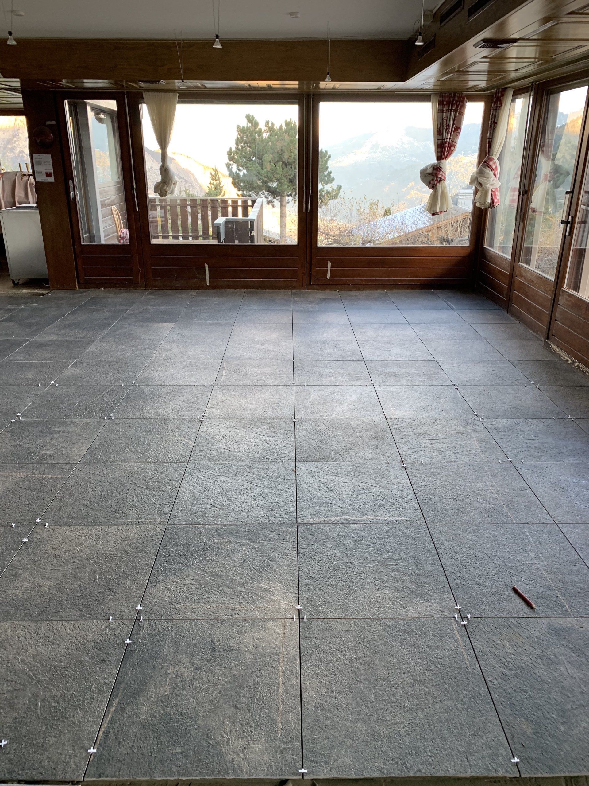 grande surface dallée