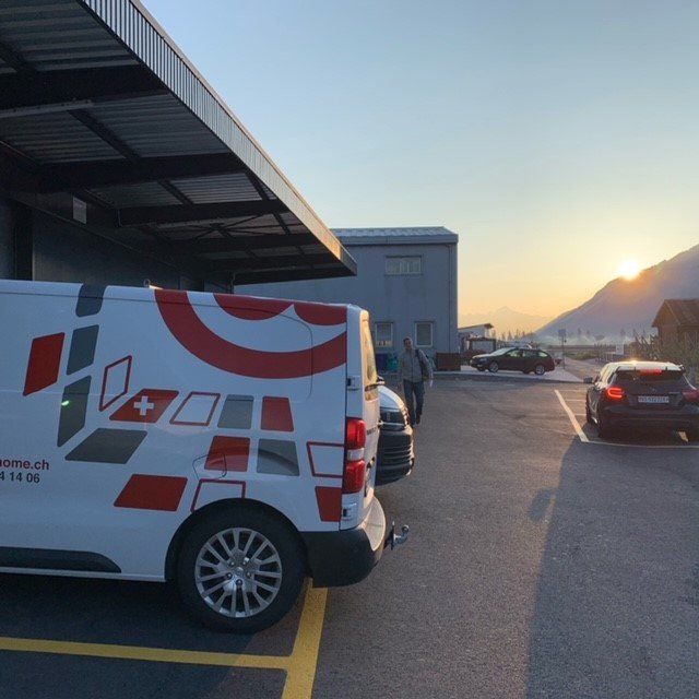 Camion Entreprise de carrelage Saillon