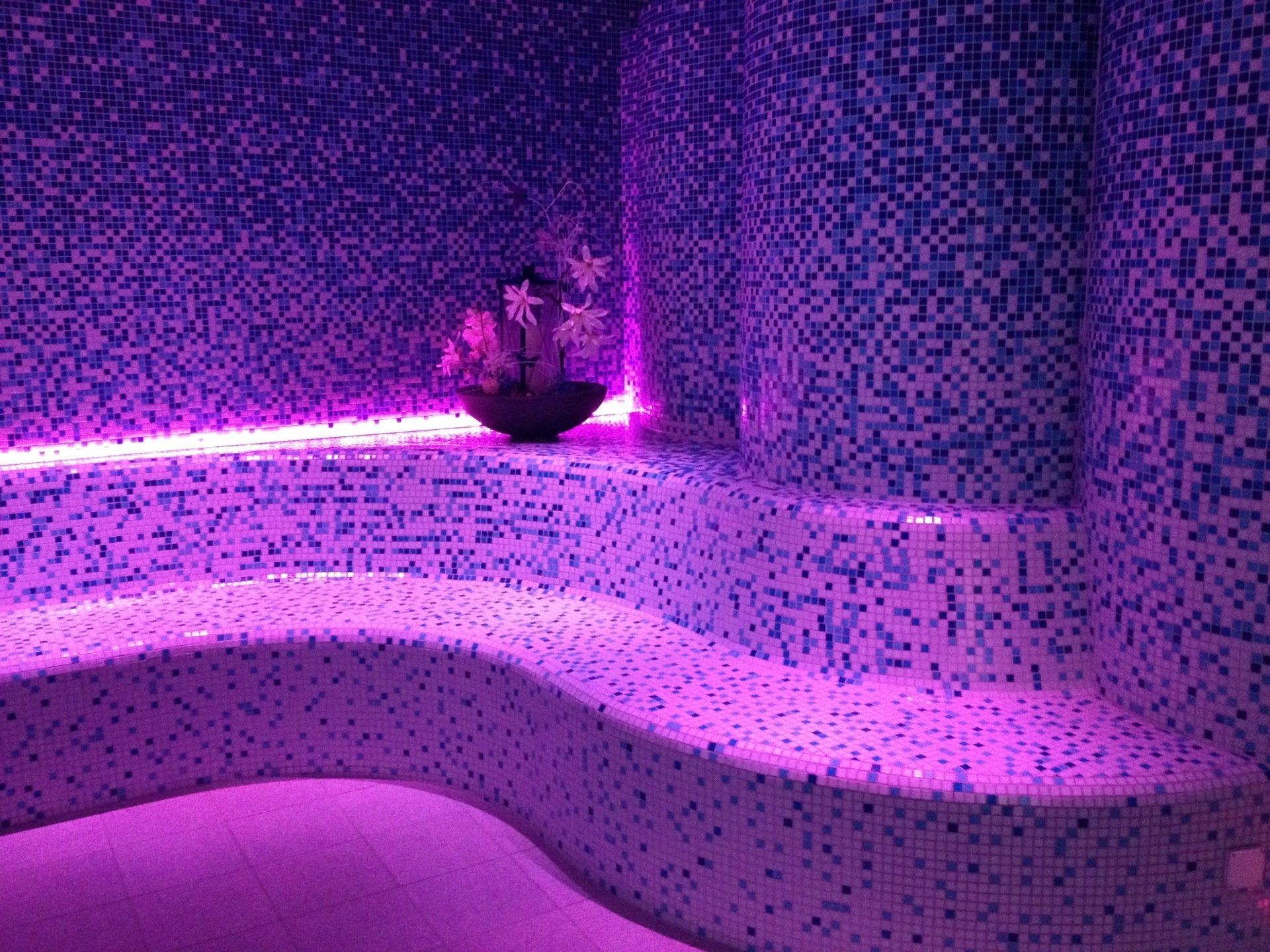 Mosaïque lumière mauve