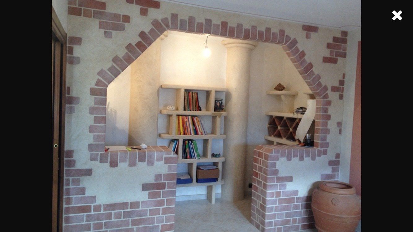 mosaïque simili brique dans un salon