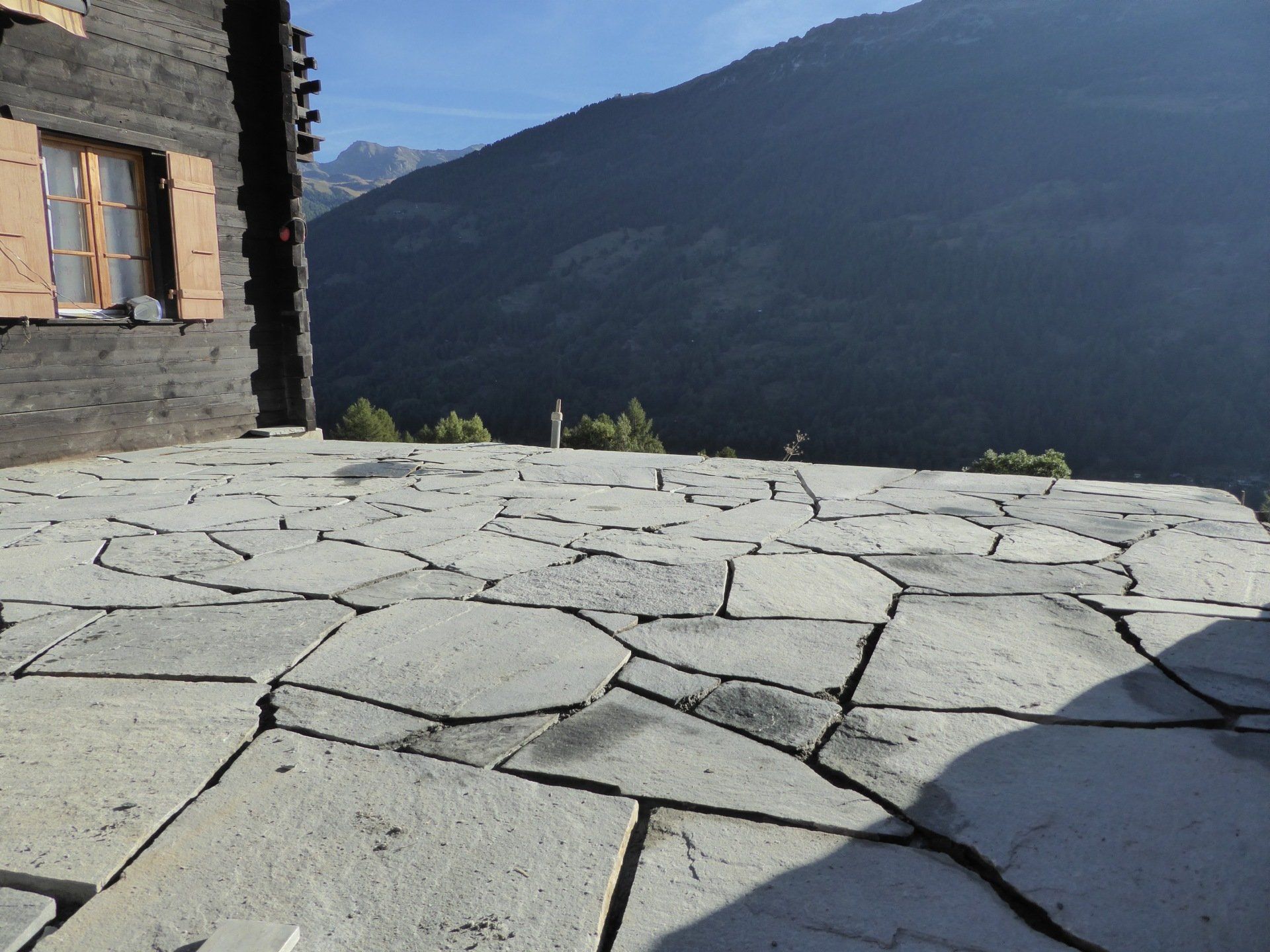 terrasse en vue sur les montagnes