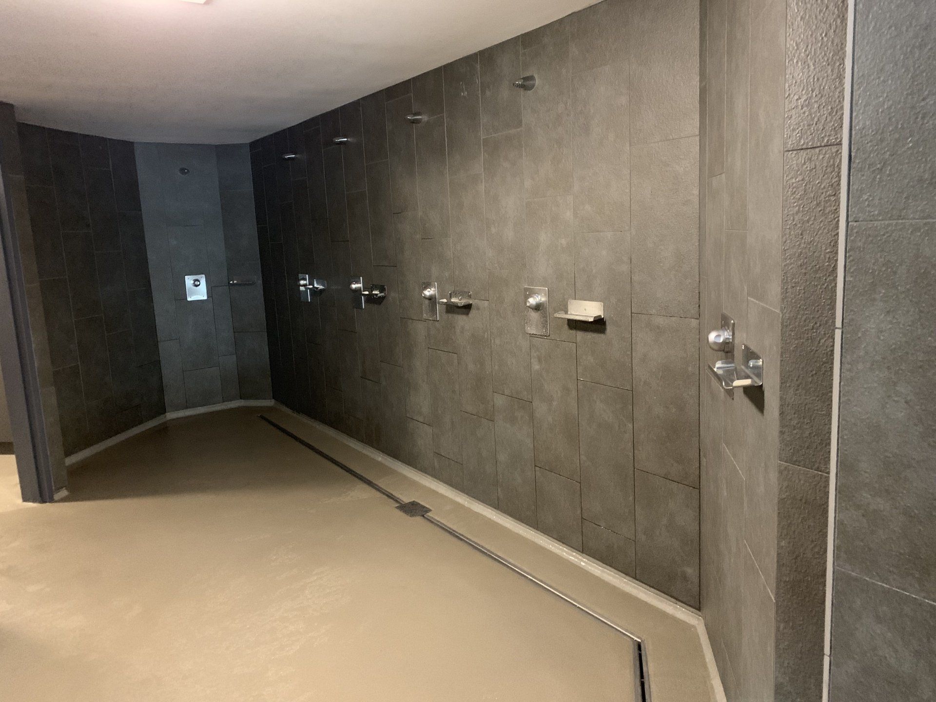 intérieur de douche commune