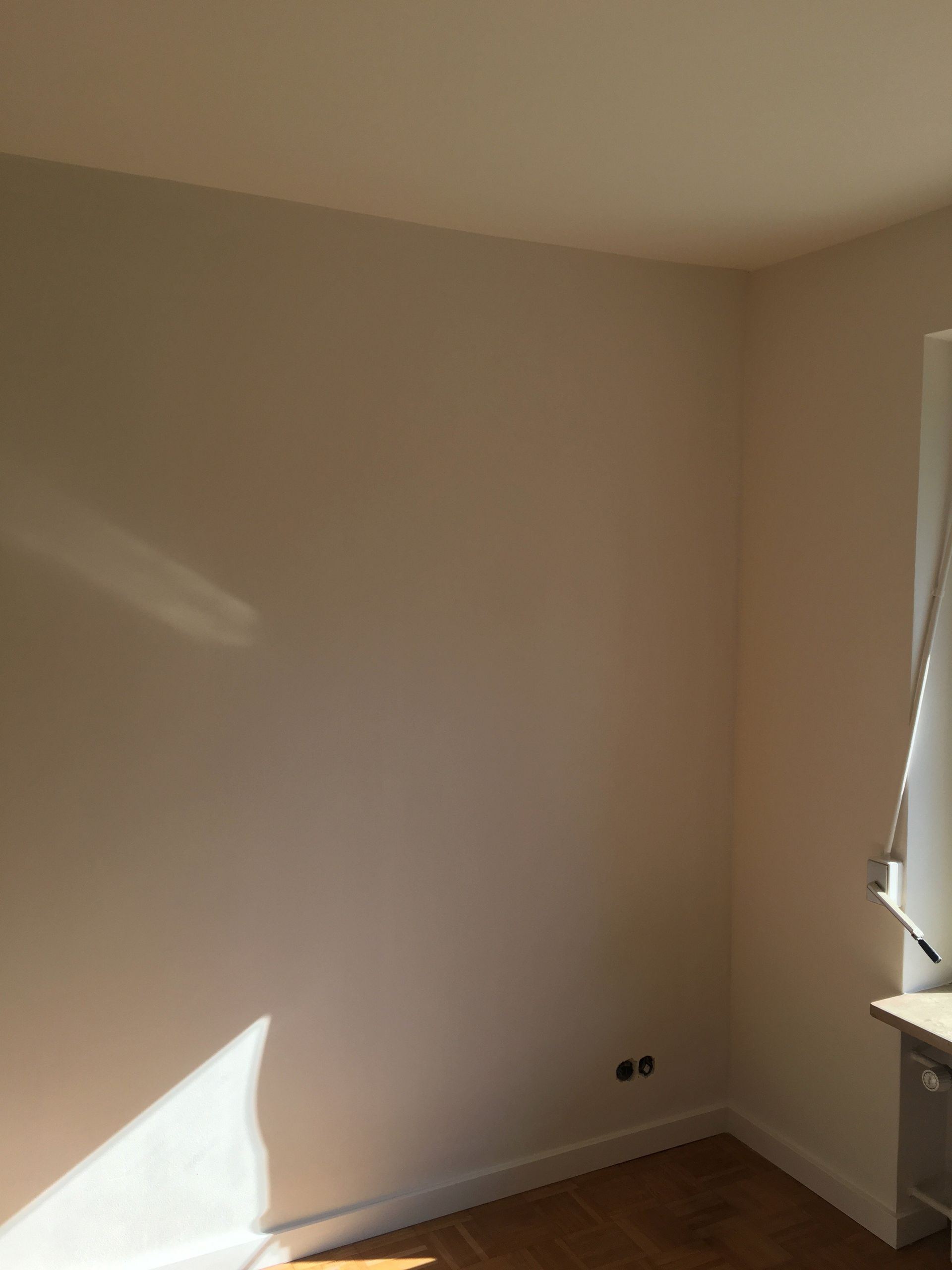 Frisch gestrichene Wand