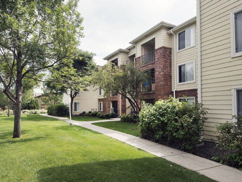 Exterior | Woodlands Apartments