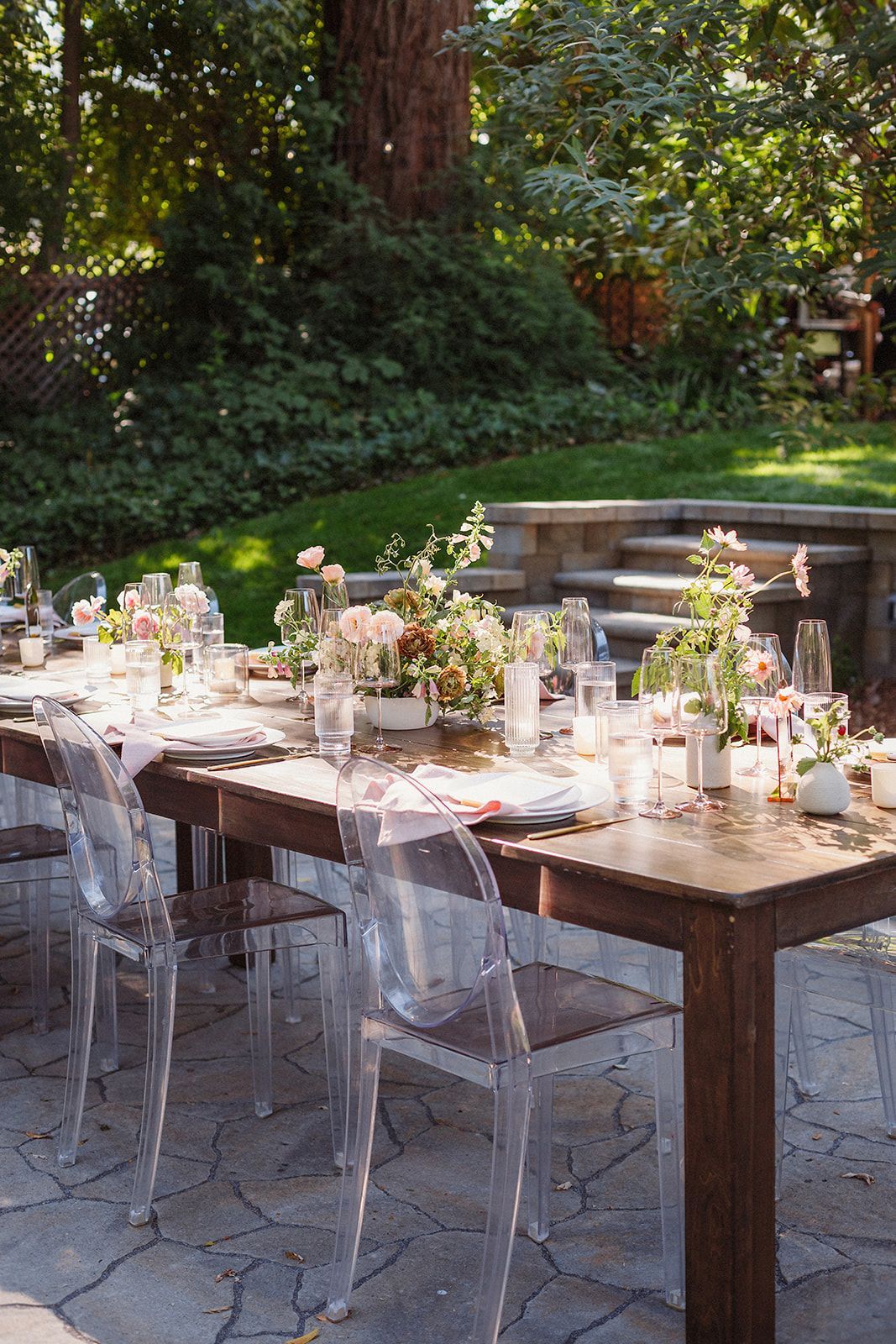 A stunning table arrangement for a wedding at the inn