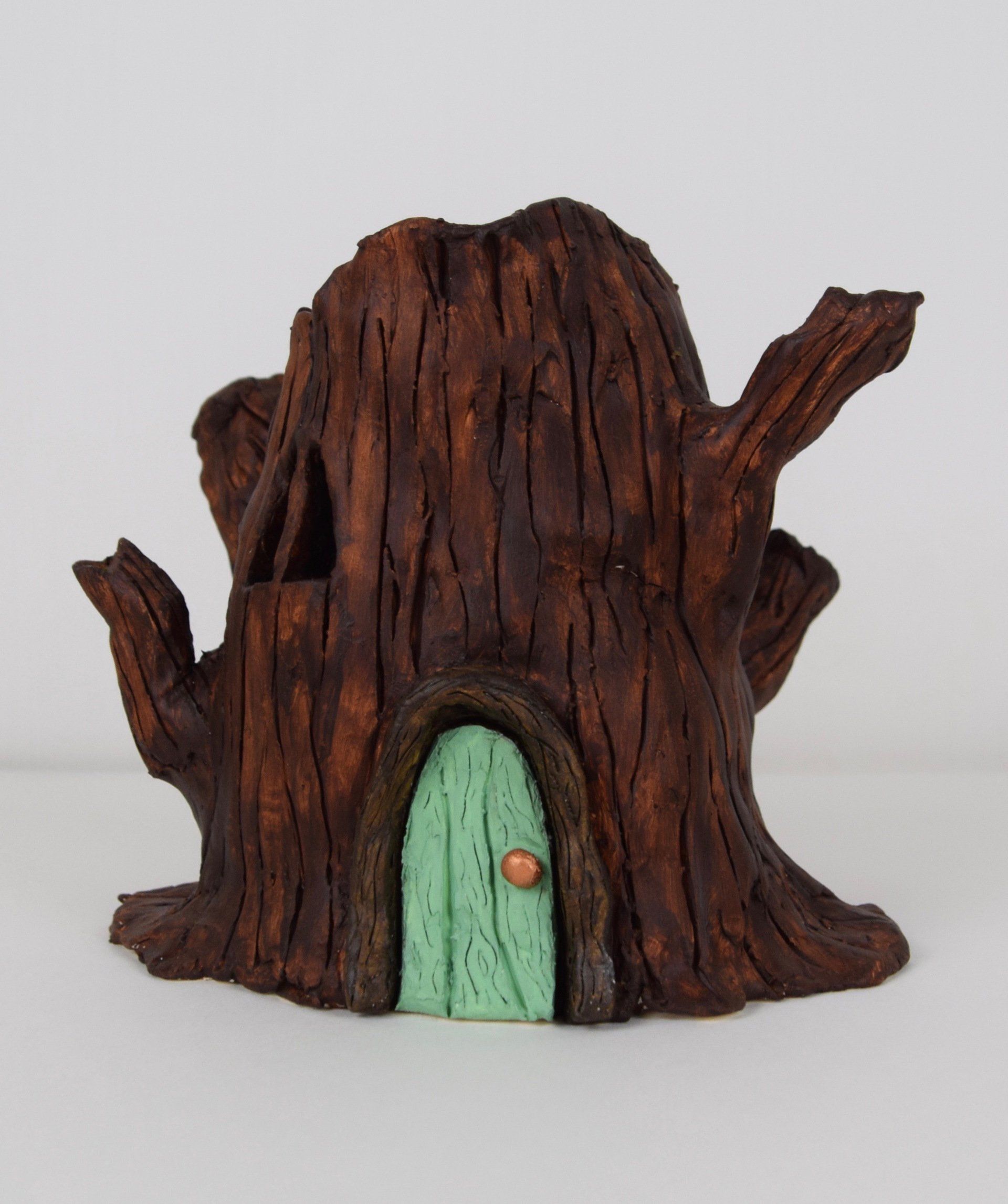 Kitty S Dale. Stumpy. Hand painted ceramic tree stump house