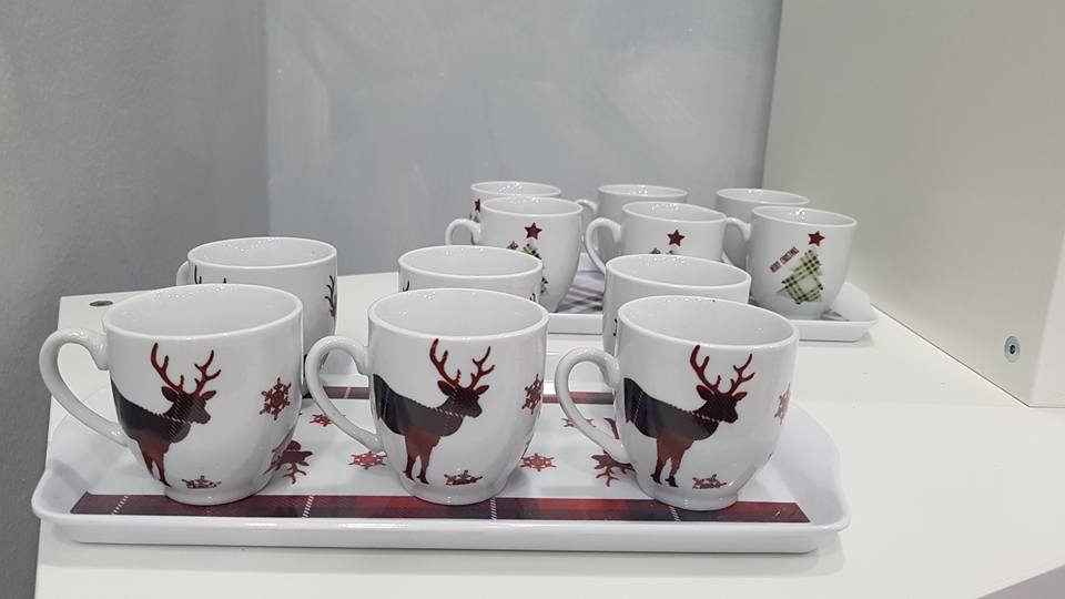 tazze da tè con renne
