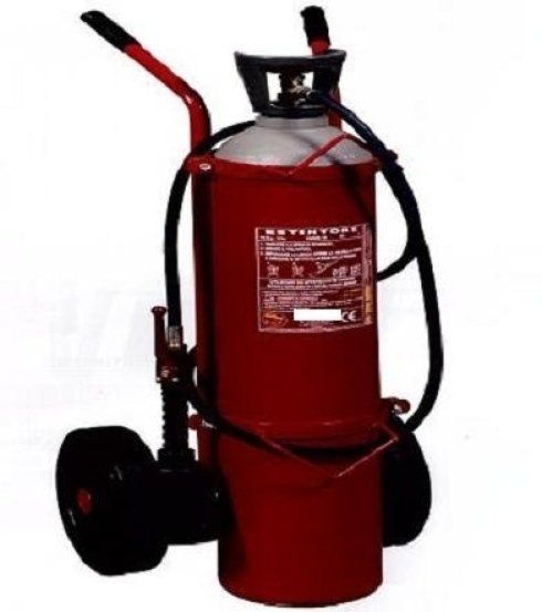 estintore con rotelle