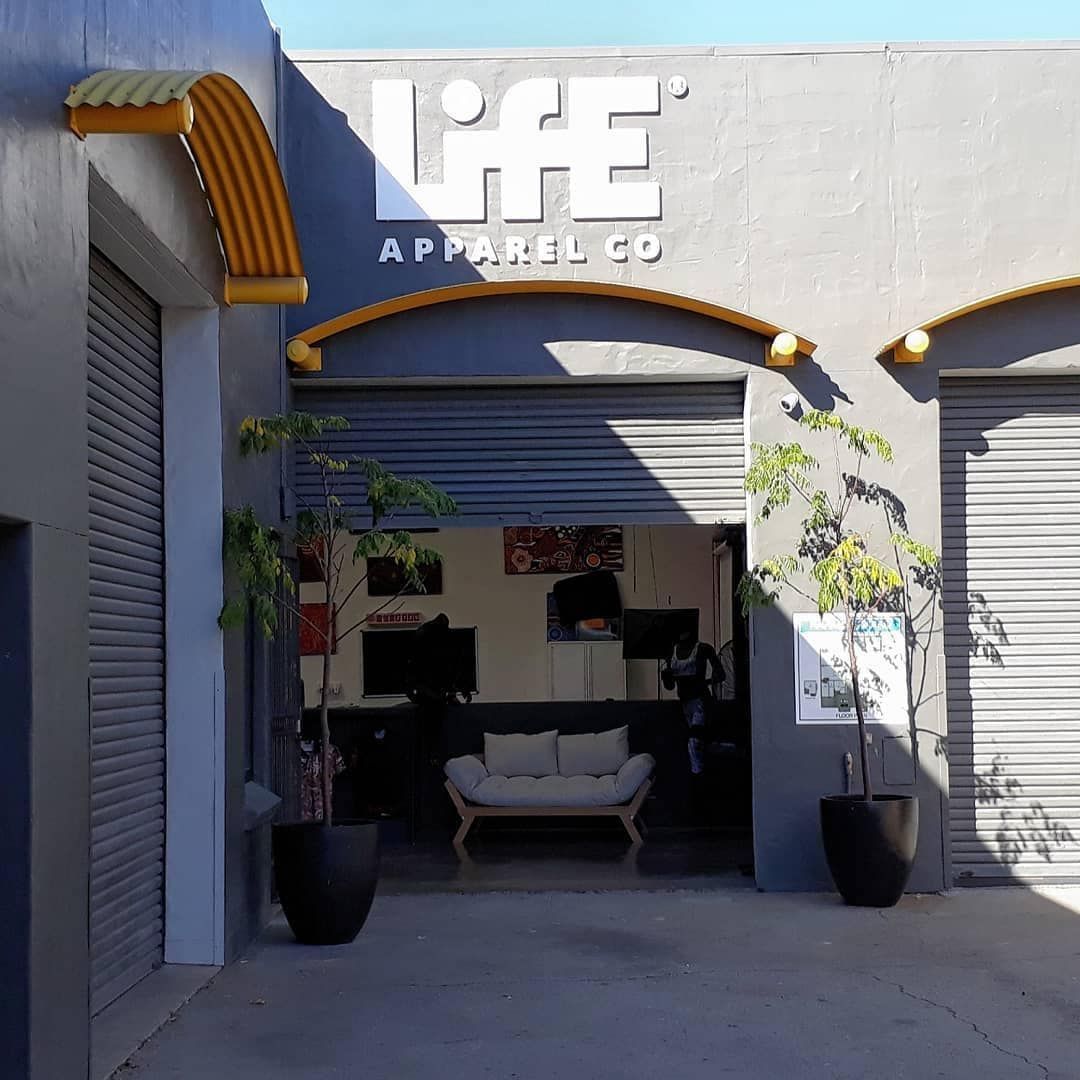 Unleash the Power of Vehicle Wraps for Mobile Advertising