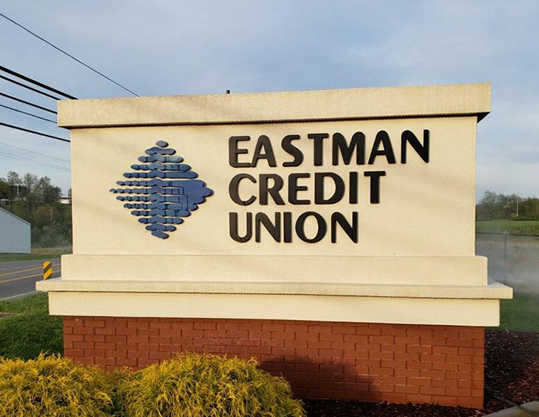 Professional Pressure Washing — Eastman Credit Union After Wash in Tri-City, TN