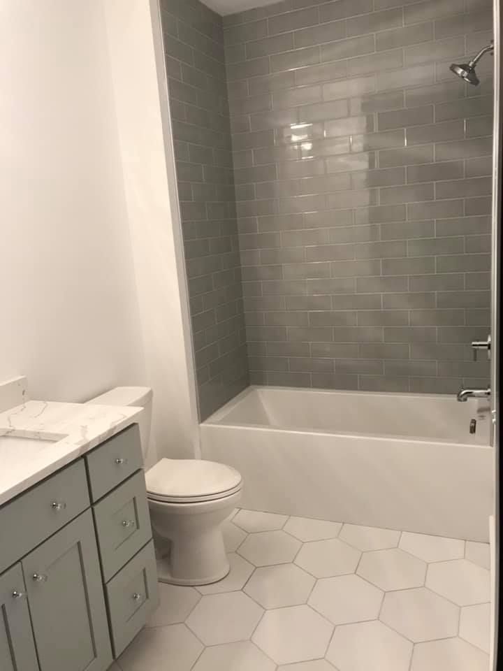 Bathroom — Lexington, KY — Wildcat Clean Team