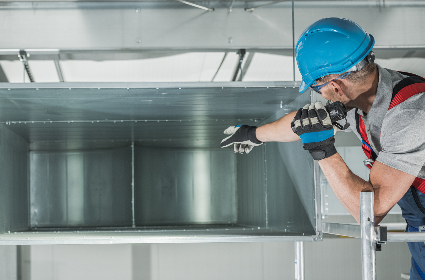 Dr. Heat & Cool expert technician