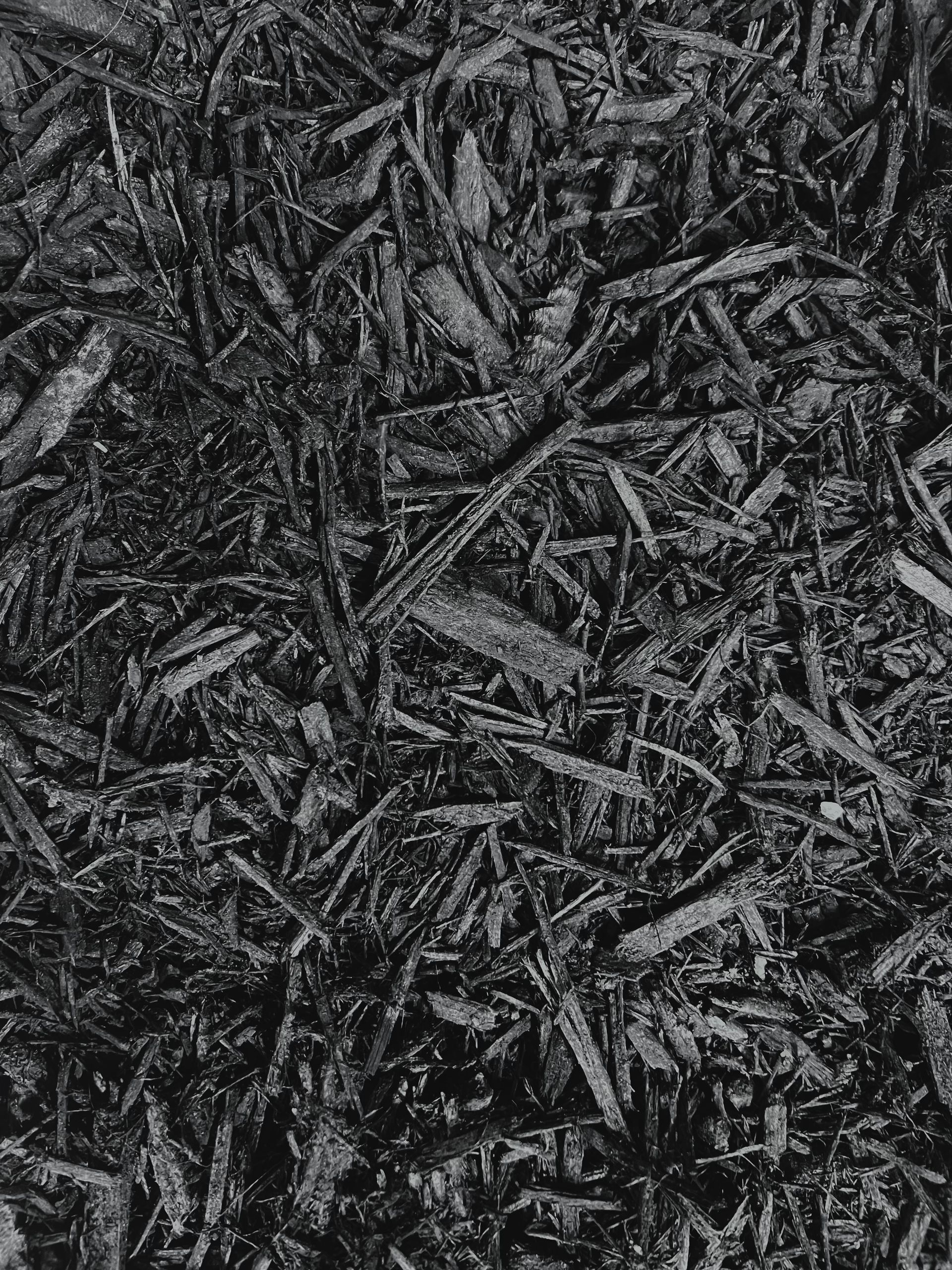 Stockman Stoneworks in Missouri Has the Dyed Black Mulch You Need in Bulk.