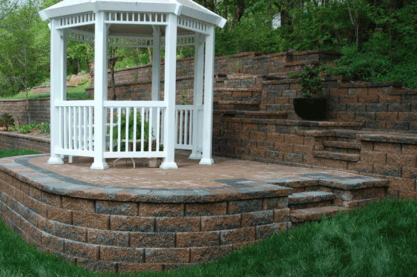 For Walls That Exude Strength & Beauty, Stockman Stoneworks Introduces Viking Retaining Wall Block.v