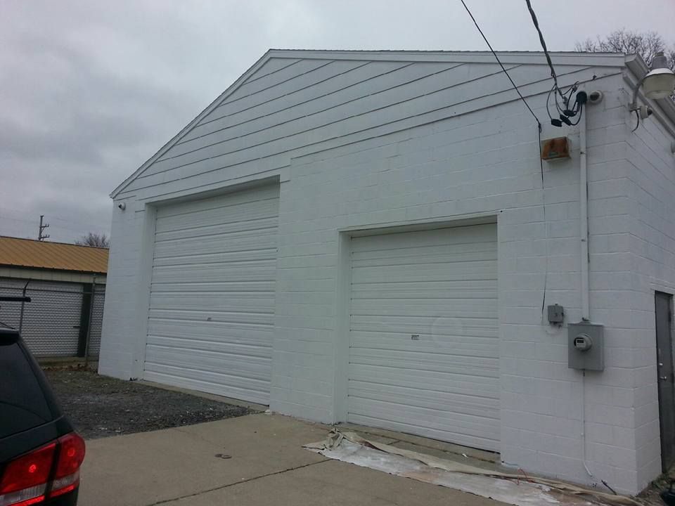 White Garage — Chicago, IL — McMaster Painting