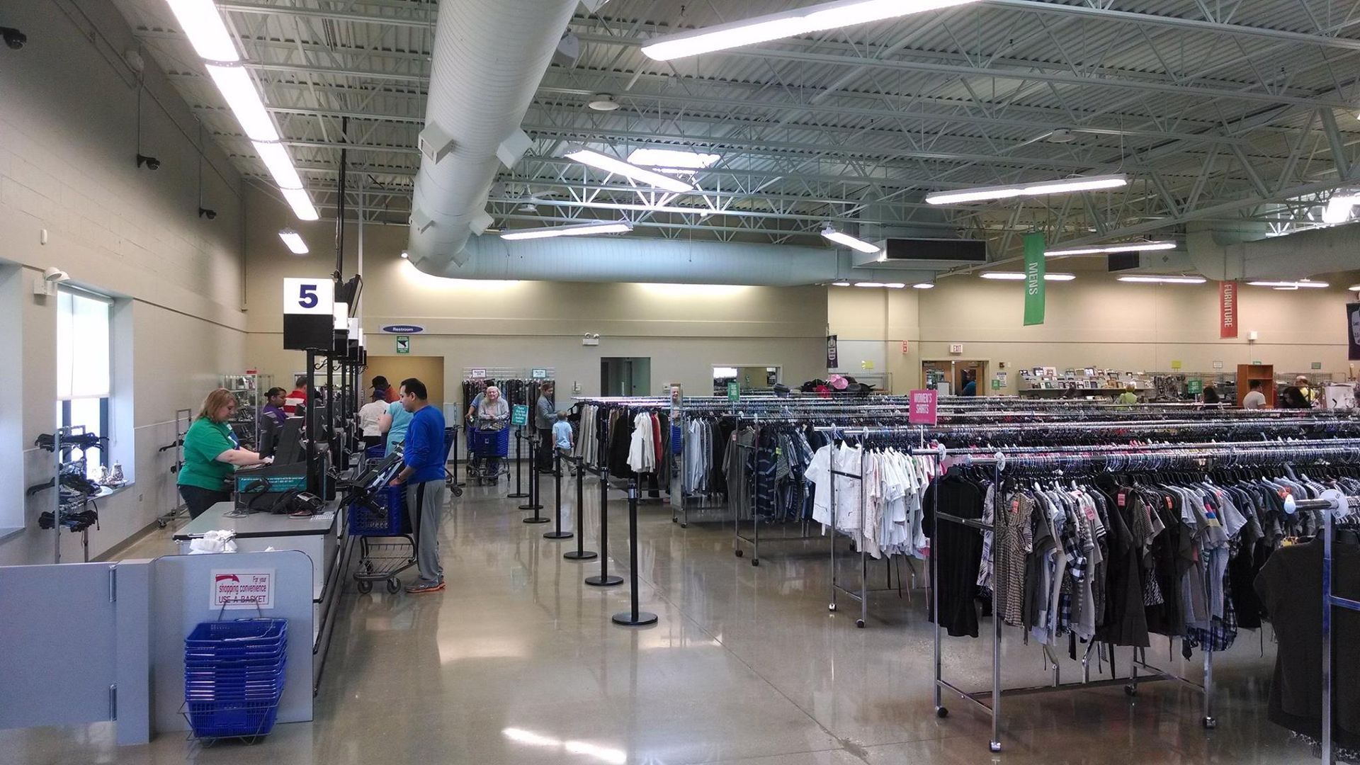 Side View of A Cashier Counter - Chicago, IL - McMaster Painting