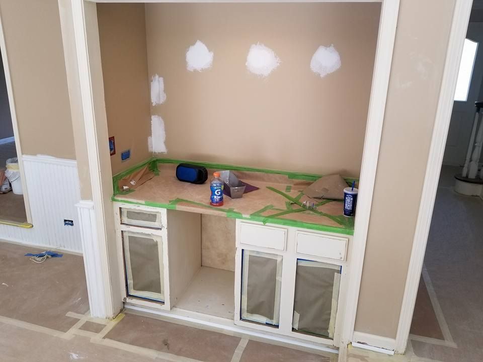 Cabinet Ongoing Construction — Chicago, IL — McMaster Painting