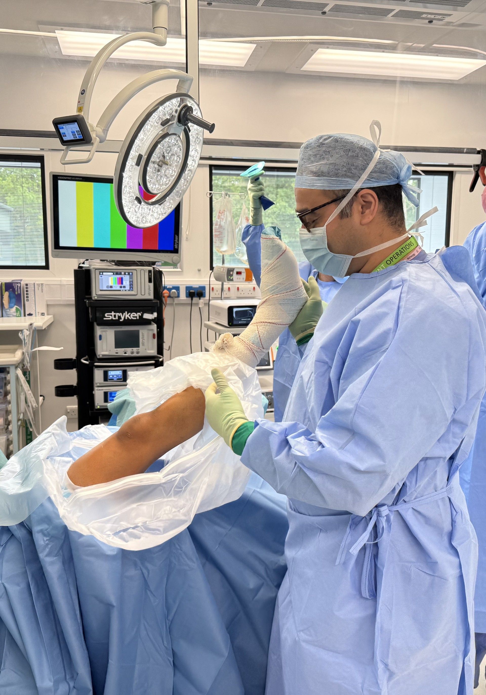 Physeal-sparing MPFL reconstruction – knee positioned for accurate graft isometry assessment