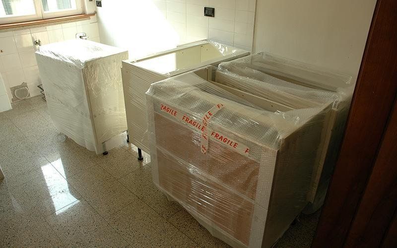 Imballaggio per mobili fragili