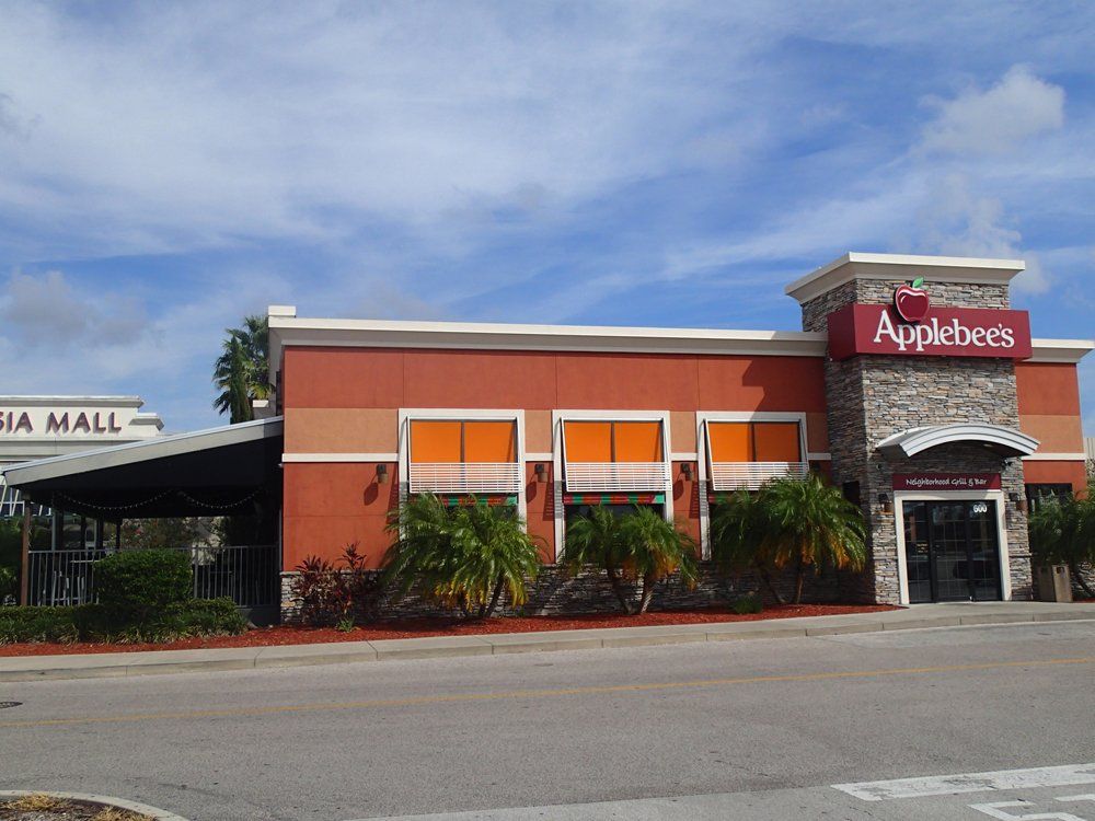 Applebee's Restaurant — South Daytona Beach, FL — Dal Mar Roofing Industries Inc