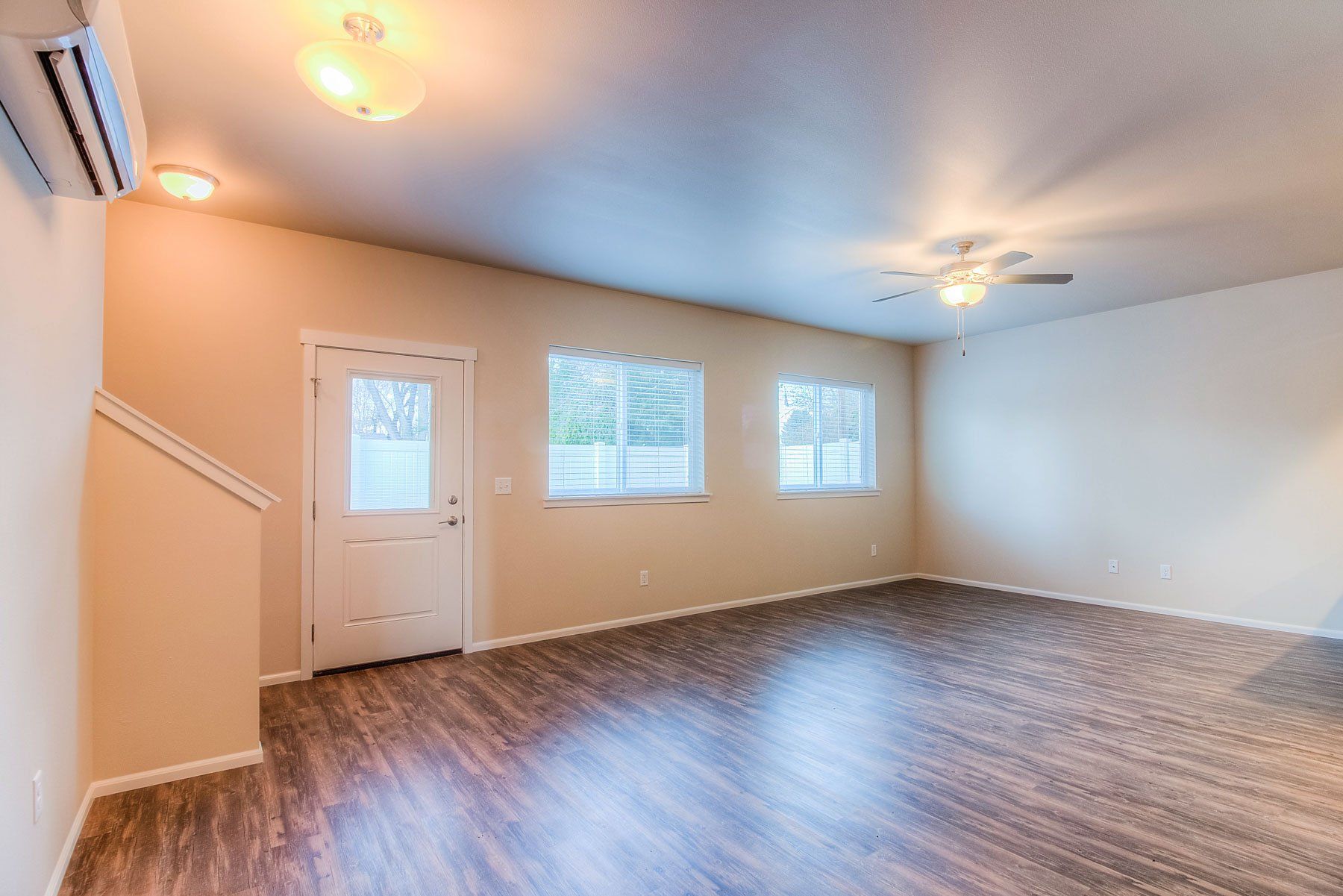 Living Area | The 1700 Ahtanum Crossing