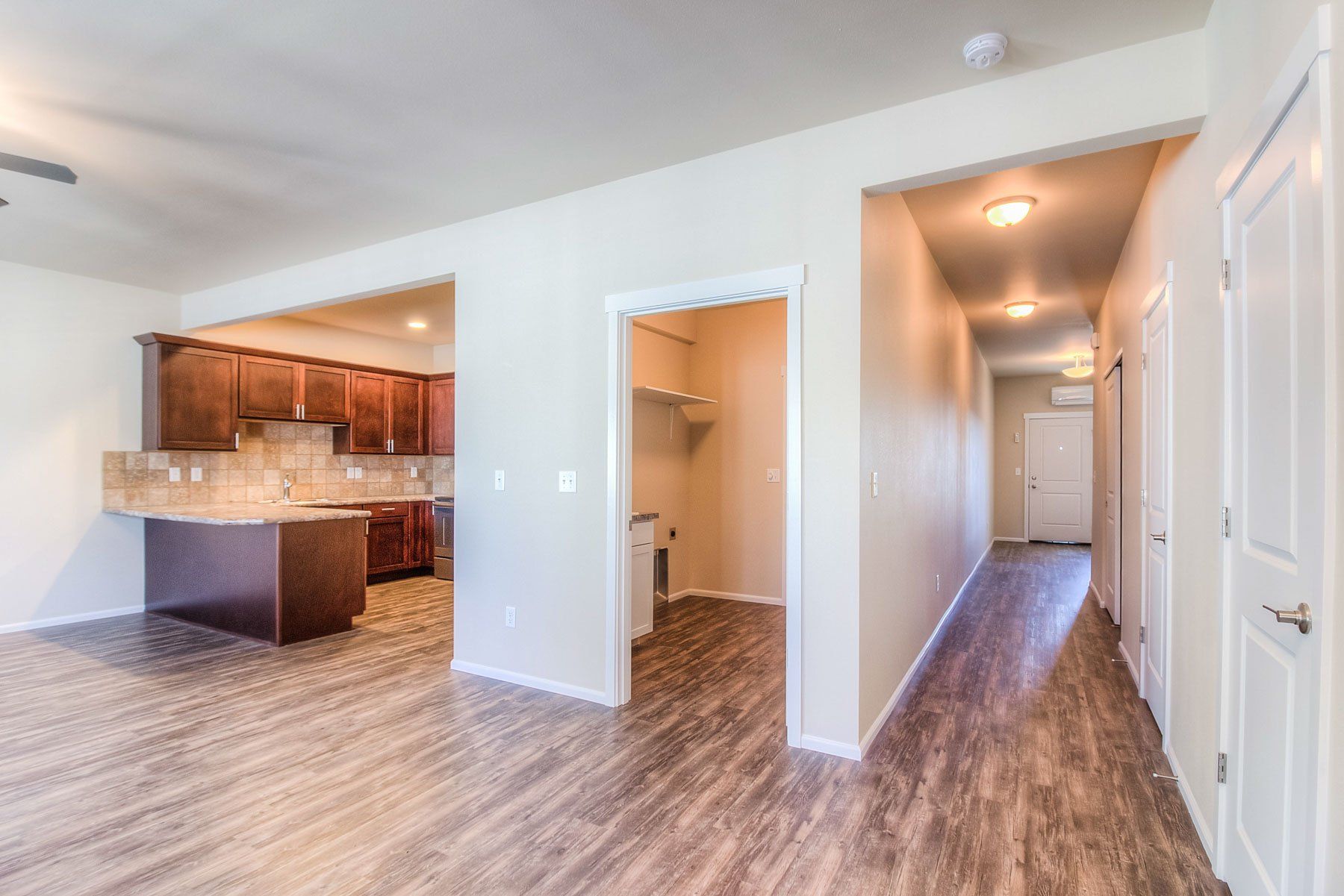 Kitchen + Living | The 1700 Ahtanum Crossing